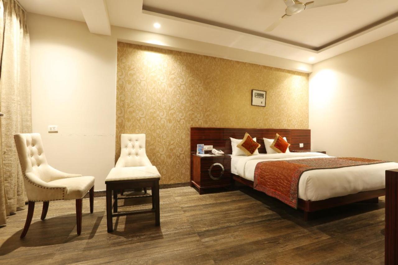 Hotel Lohias Delhi Airport New Delhi Eksteriør billede