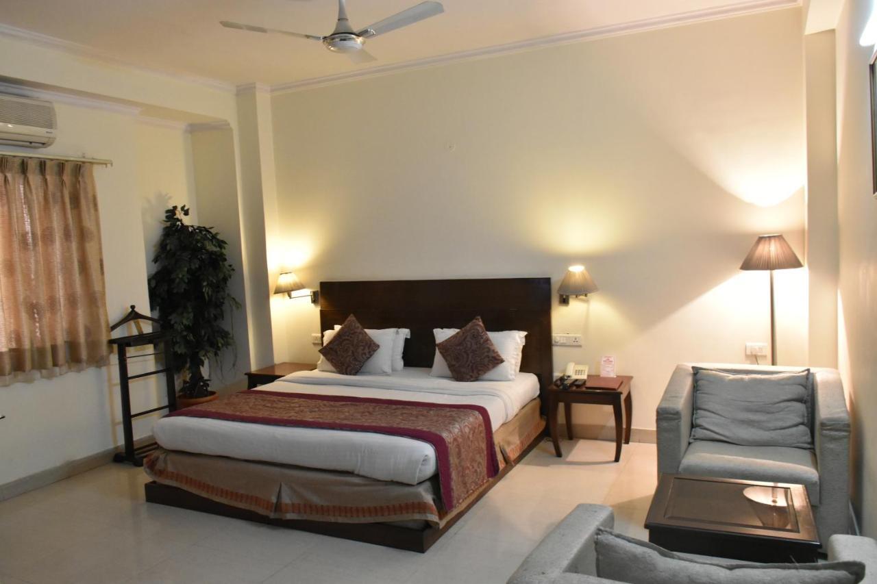 Hotel Lohias Delhi Airport New Delhi Eksteriør billede