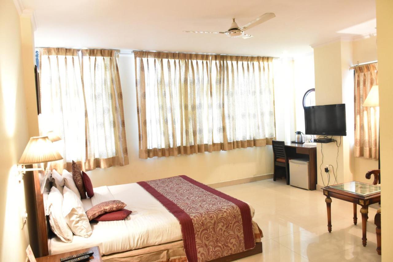 Hotel Lohias Delhi Airport New Delhi Eksteriør billede